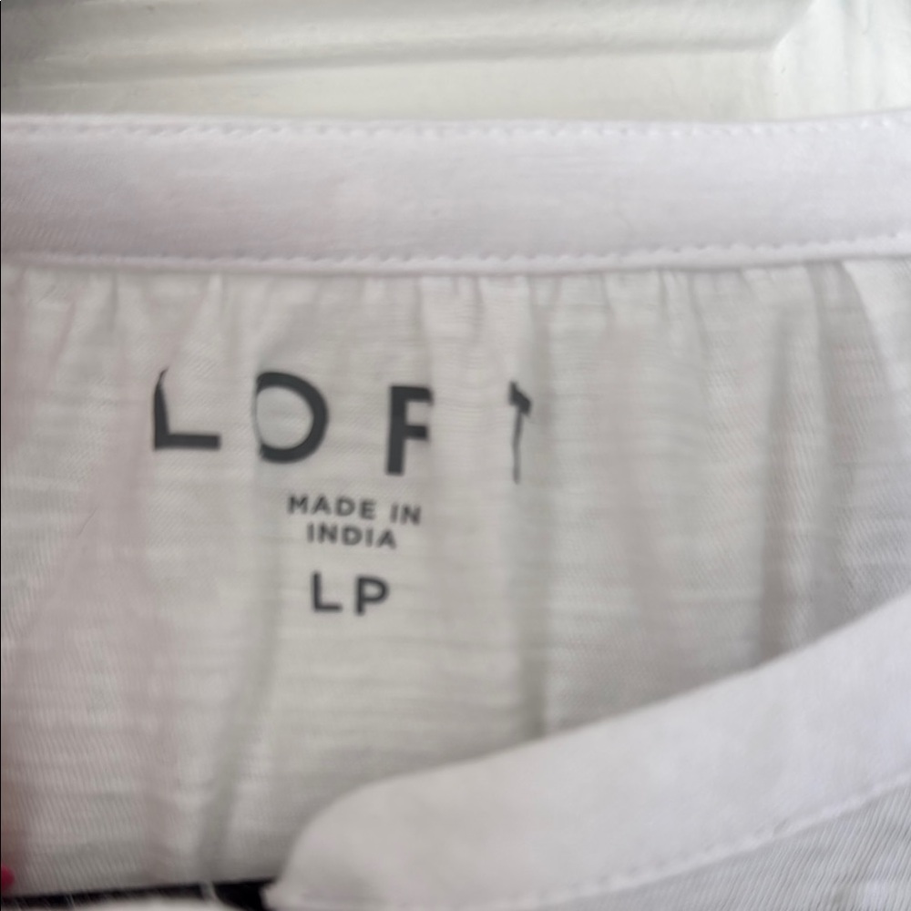 LOFT Embroidered Top - Picture 3 of 6